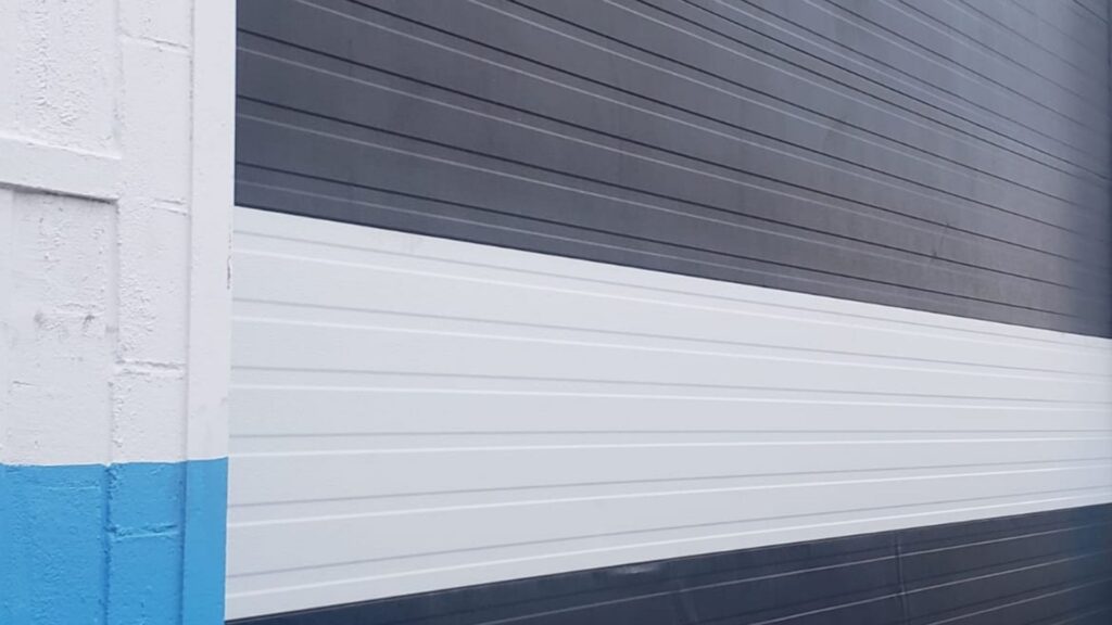 The Door Master: The Main Faults Our Commercial Garage Door Repair Team Fixes