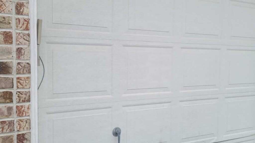 The Door Master: How to Determine if You Need Garage Door Repair in Vaughan