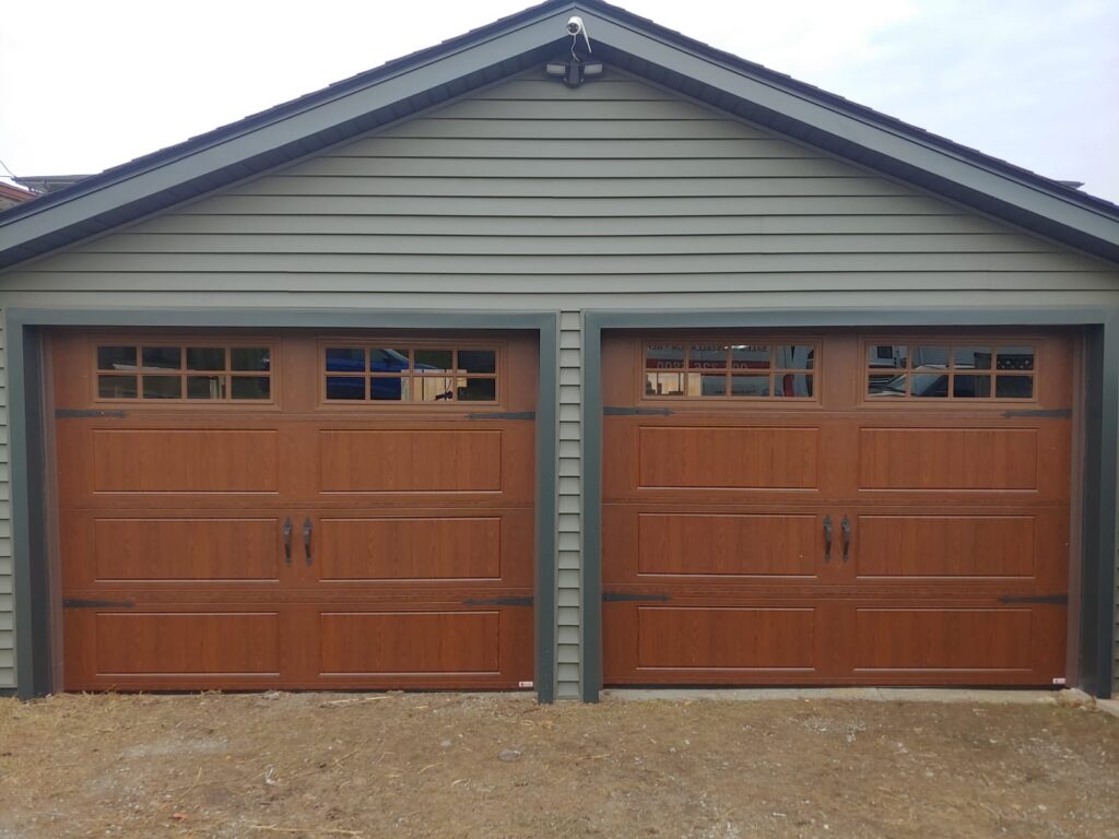 New brown Ranch door