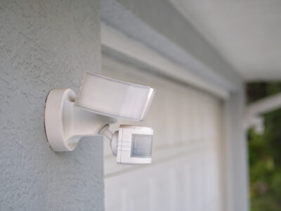 Tips to Secure Your Garage Door for a Vacation 